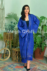 Kimono bordado de seda india azul