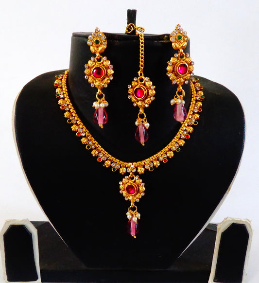 Traditional Delicate Jewelry Sets