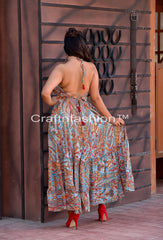 Robe longue dos nu motif cachemire