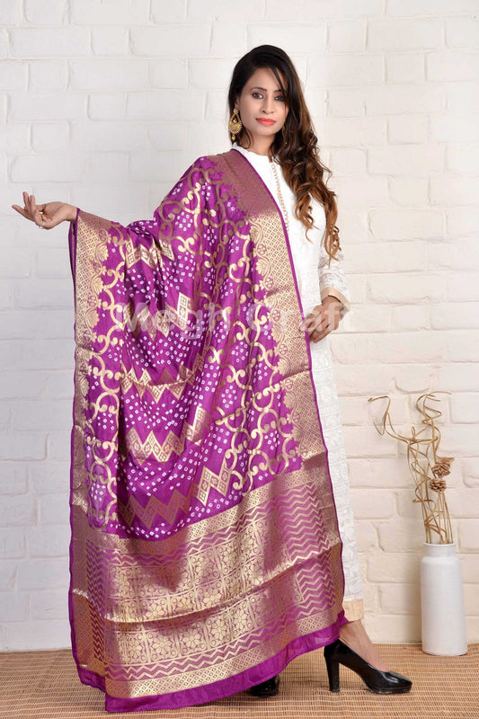 Bandhni Dupatta traditionnel