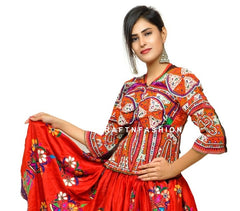 Hand embroidery Kapda Blouse