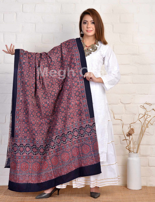 Étole Gujarat Ajrakh Dupatta