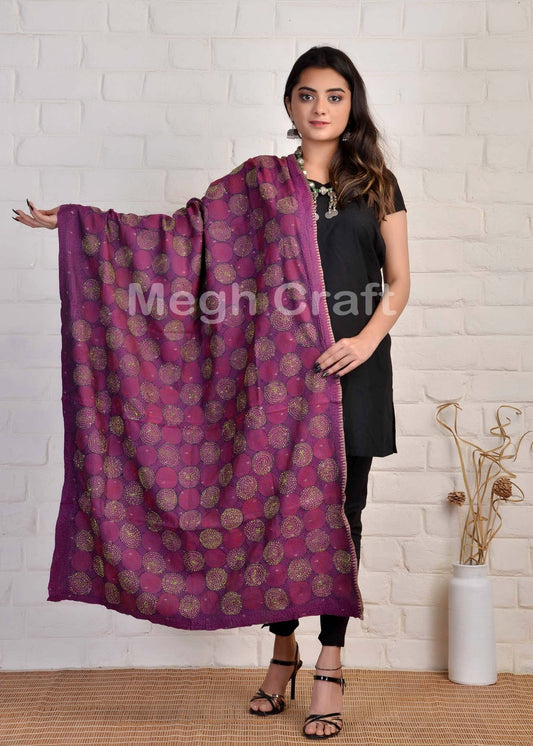 Point Kantha rond Dupatta