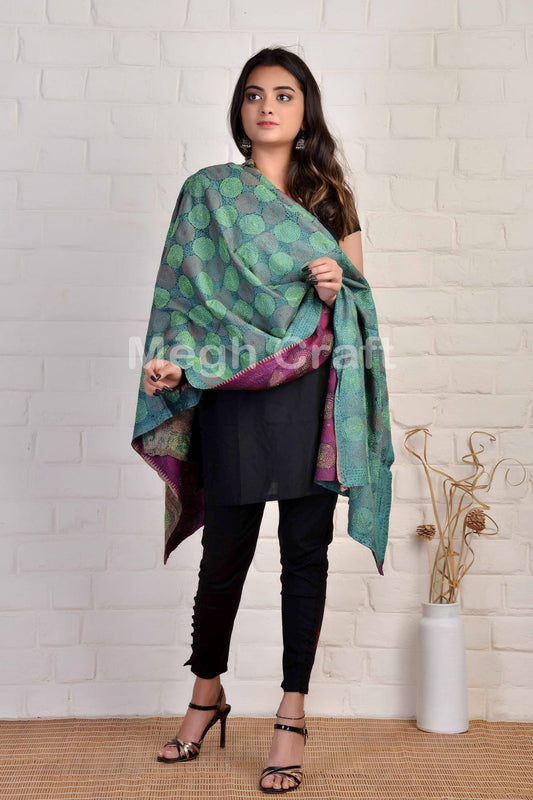 Point Kantha rond Dupatta