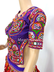 Blusa Kutch con bordado bohemio