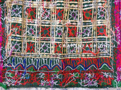 Blouse de broderie tribale gujarati