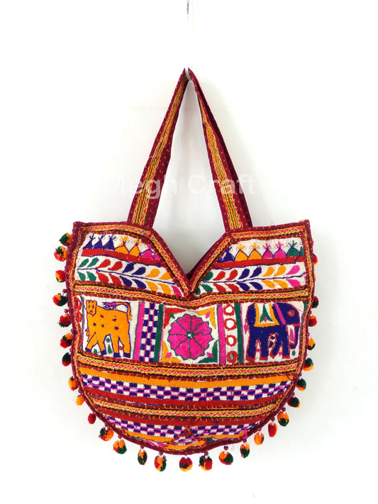 Bolso bordado tradicional