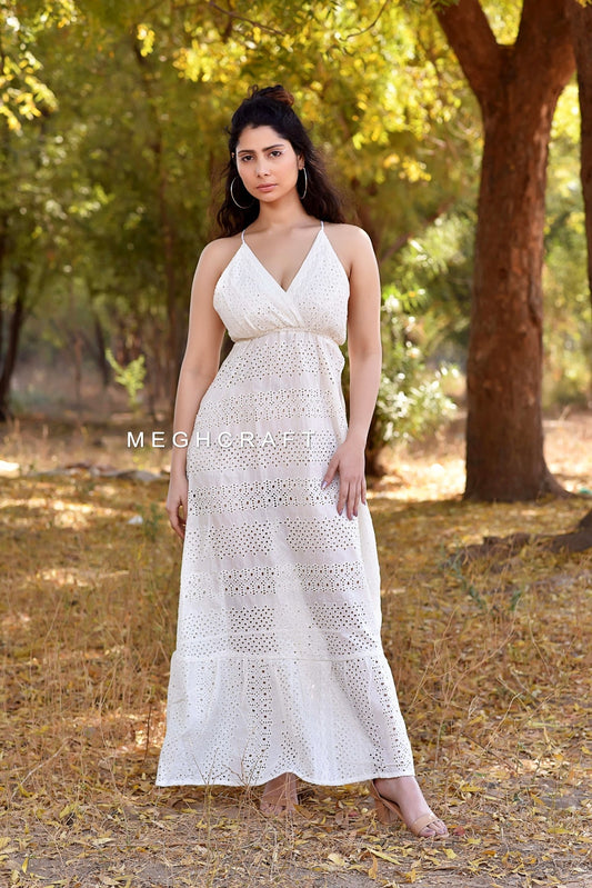 Tenue de plage Robe Schiffli blanche