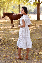 Vestido Schiffli blanco estilo vestido