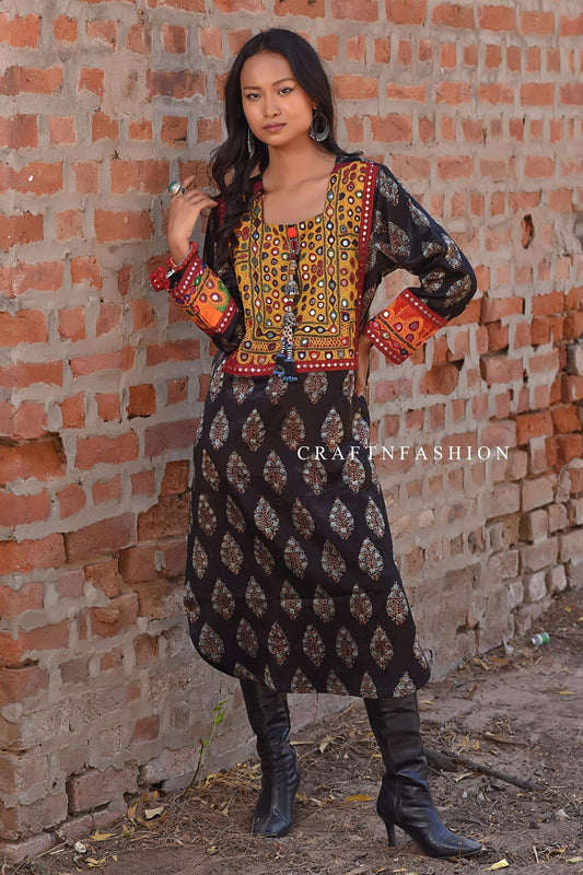 Ajrakh Kurta tradicional indio