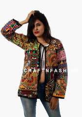 Chaqueta con patchwork y bordado Kutch