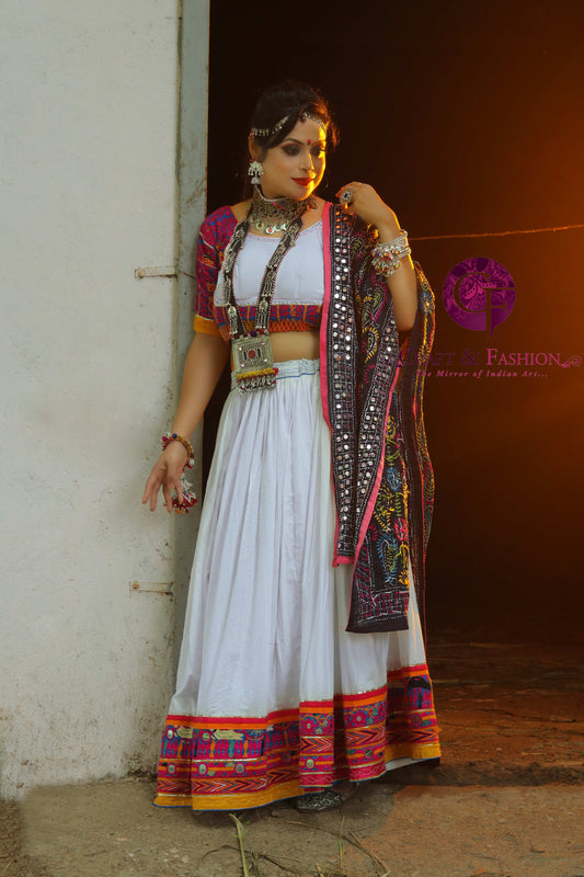 Lehenga Choli traditionnel de créateur