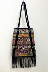 Bolso antiguo boho con flecos