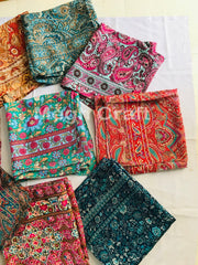 Assortiment de foulards en soie pour femmes