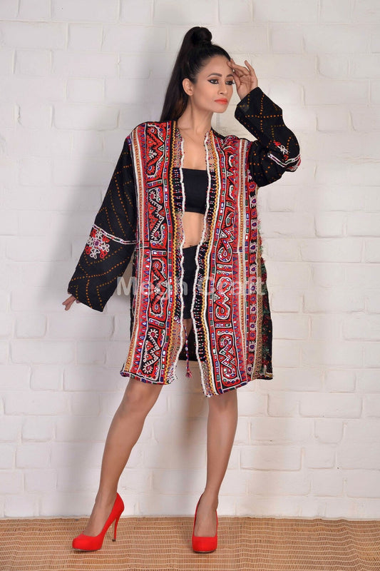 Chaqueta kimono de lana hecha a mano